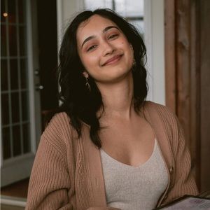 Meet your Posher, Apoorva